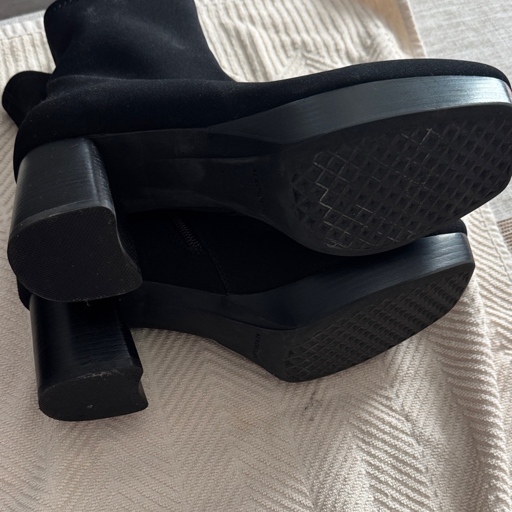 Aerosoles Black Women's Ankle Boots - Picture 3 of 3